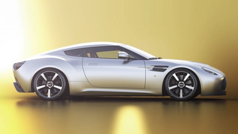 aria-label="Aston Martin Vantage V12 Zagato Heritage Twins 8"